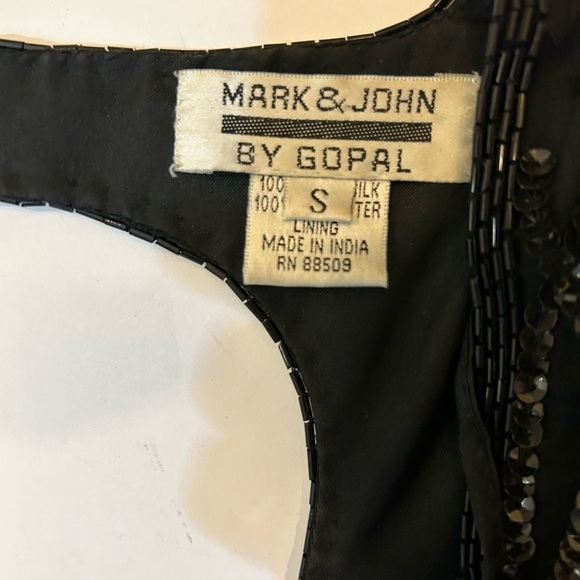 Mark & John By Gopal Black Sequin Beaded Full Length Evening Gown Size Small - Picture 6 of 9